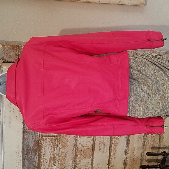 Like New Kut from the Kloth Faux Leather Motorcycle Jacket (Vegan) in Ho… - Picture 6 of 11